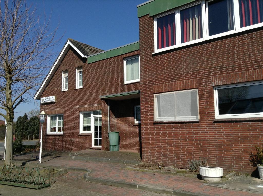 Hotel Rotbuche Westoverledingen ภายนอก รูปภาพ